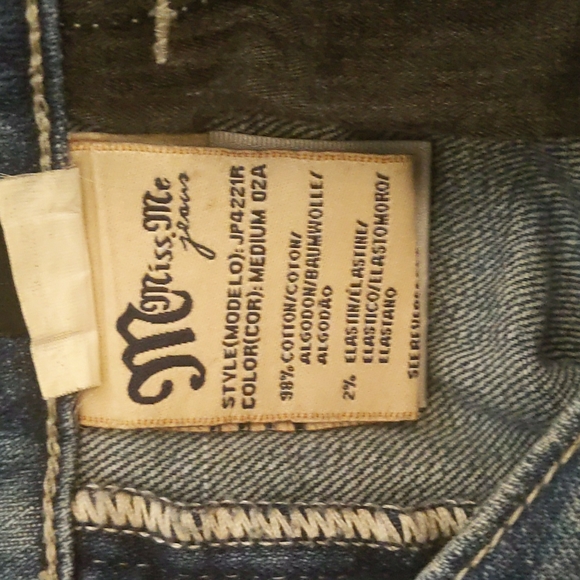 Miss Me Jeans - Picture 3 of 6
